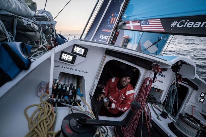 Mark Towill (USA) on approach into Lisbon – Volvo Ocean Race ©  James Blake / Volvo Ocean Race